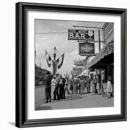 Main street, Sheridan, Wyoming, 1941 (b/w photo)-Marion Post Wolcott-Framed Photographic Print