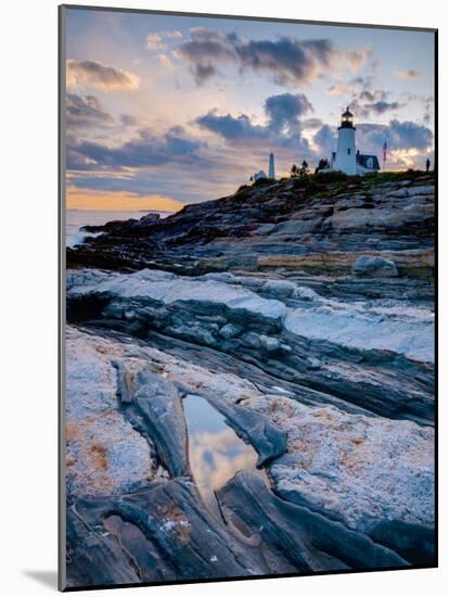 Maine, Pemaquid Peninsular, Pemaquid Point Lighthouse, USA-Alan Copson-Mounted Photographic Print