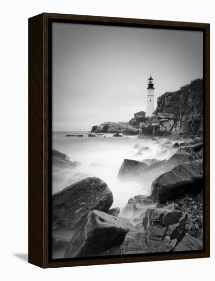 Maine, Portland, Portland Head Lighthouse, USA-Alan Copson-Framed Premier Image Canvas