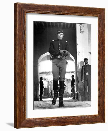 Major Dundee-null-Framed Photo