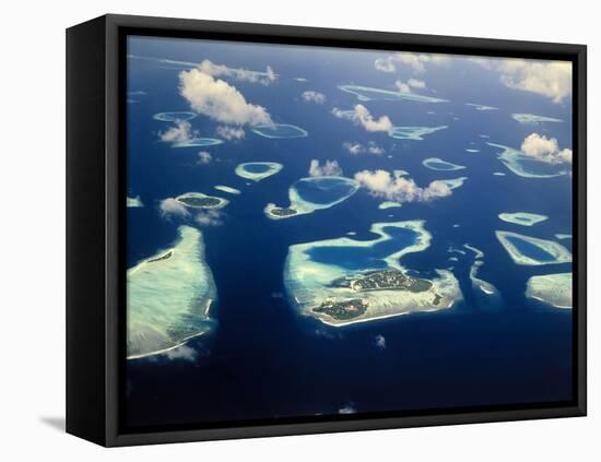 Maldives, South Male Atoll, Islands, Biadu, Guraidhoo, Kandooma, Vilivaru-Thonig-Framed Premier Image Canvas