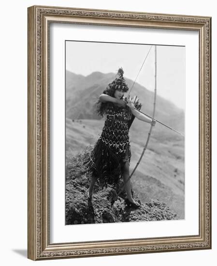 Male And Female, Gloria Swanson, 1919, With Bow And Arrow-null-Framed Photo