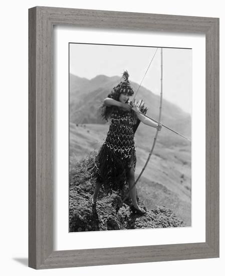 Male And Female, Gloria Swanson, 1919, With Bow And Arrow-null-Framed Photo
