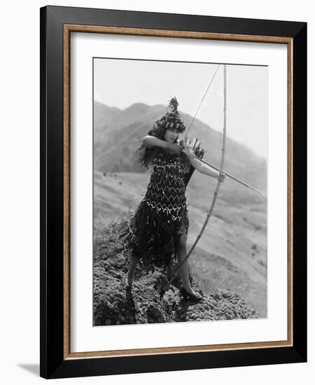 Male And Female, Gloria Swanson, 1919, With Bow And Arrow-null-Framed Photo