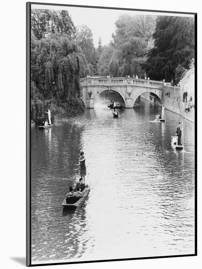 Male and Female Students Punting at Cambridge on the River Cam-Henry Grant-Mounted Photographic Print