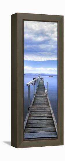 Mallacoota Vert-Wayne Bradbury-Framed Premier Image Canvas