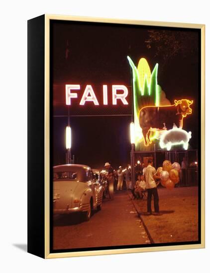 Man Selling Balloons at Entrance of Iowa State Fair-John Dominis-Framed Premier Image Canvas