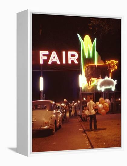 Man Selling Balloons at Entrance of Iowa State Fair-John Dominis-Framed Premier Image Canvas