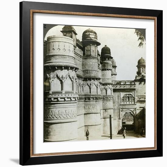 Man Singh Palace, Gwalior, Madhya Pradesh, India, C1900s-Underwood & Underwood-Framed Photographic Print