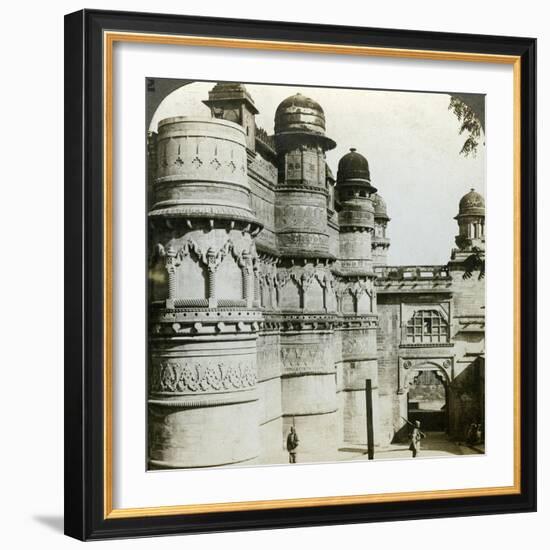 Man Singh Palace, Gwalior, Madhya Pradesh, India, C1900s-Underwood & Underwood-Framed Photographic Print