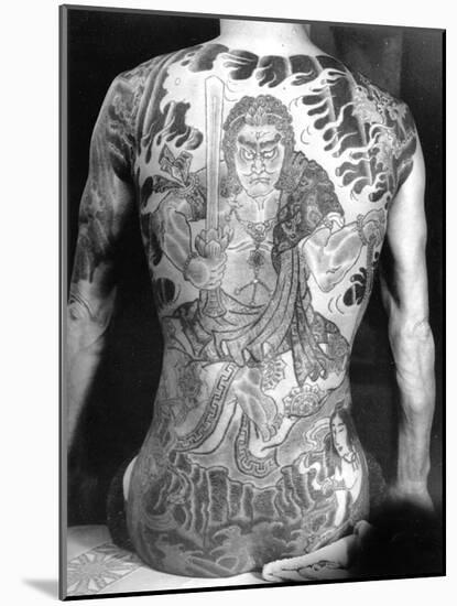 Man with Traditional Japanese Irezumi Tattoo, c.1910-Japanese Photographer-Mounted Photographic Print