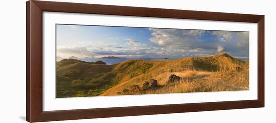 Mana Island, Mamanuca Islands, Fiji-Ian Trower-Framed Photographic Print