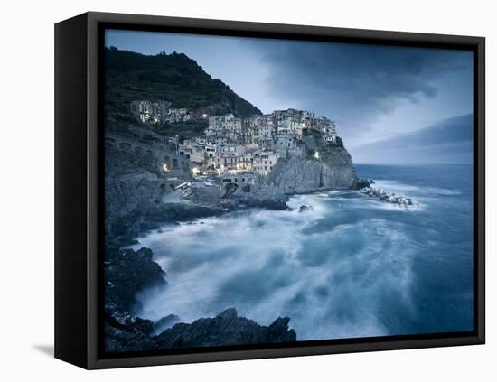 Manarola, Cinque Terre, Riviera Di Levante, Liguria, Italy-Jon Arnold-Framed Premier Image Canvas