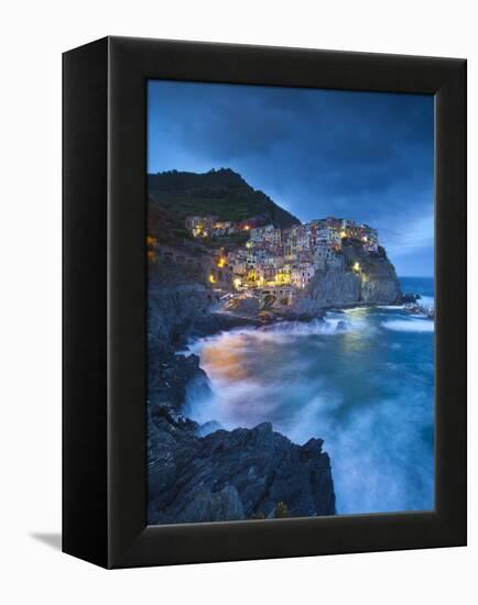 Manarola, Cinque Terre, Riviera Di Levante, Liguria, Italy-Jon Arnold-Framed Premier Image Canvas