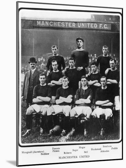 Manchester United Football Team, 1905-6 Season-null-Mounted Photographic Print