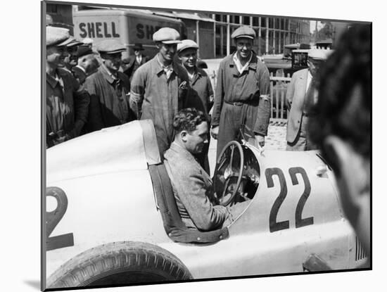 Manfred Von Brauchitsch in a Mercedes-Benz, French Grand Prix, Montlhéry, 1934-null-Mounted Photographic Print