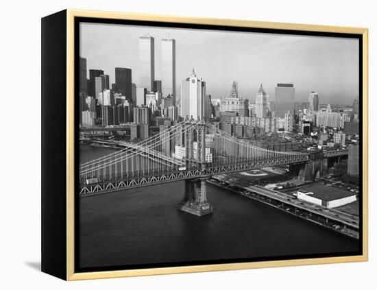 Manhattan Bridge with Twin Towers-null-Framed Premier Image Canvas