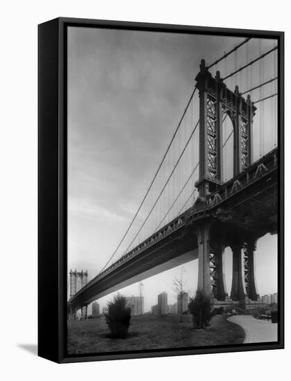 Manhattan Bridge-Chris Bliss-Framed Premier Image Canvas