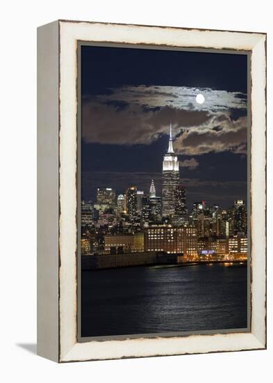 Manhattan, Moonrise over the Empire State Building-Gavin Hellier-Framed Premier Image Canvas