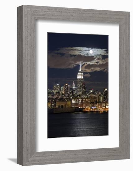 Manhattan, Moonrise over the Empire State Building-Gavin Hellier-Framed Photographic Print