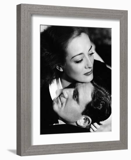 MANNEQU 1938 directed by FRANK BORZAGE Spencer Tracy and Joan Crawford (b/w photo)-null-Framed Photo