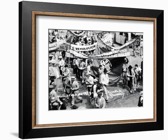 March of the Workers, Mexico City, May Day 1929-Tina Modotti-Framed Photographic Print