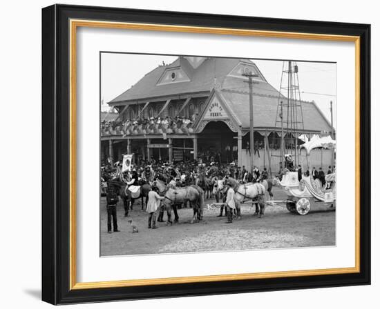 Mardi Gras Day, Royal Chariot with Rex, New Orleans, La.-null-Framed Photo