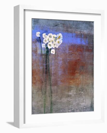 Marguerites 1-Maeve Harris-Framed Giclee Print