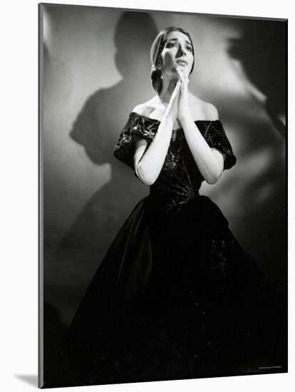 Maria Callas as Violetta in La Traviata-Houston Rogers-Mounted Photographic Print