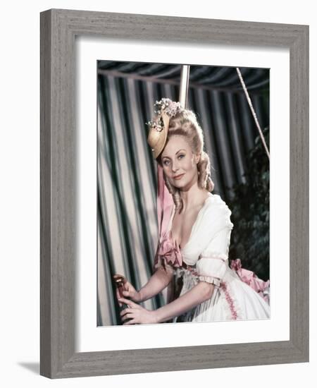 MARIE-ANTOINETTE, 1955 directed by JEAN DELANNOY Michele Morgan (photo)-null-Framed Photo