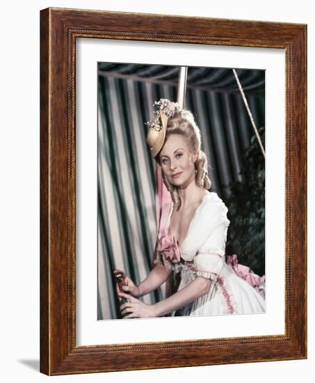 MARIE-ANTOINETTE, 1955 directed by JEAN DELANNOY Michele Morgan (photo)-null-Framed Photo