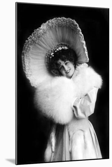 Marie Studholme (1875-193), English Actress, 1900s-J Beagles & Co-Mounted Photographic Print