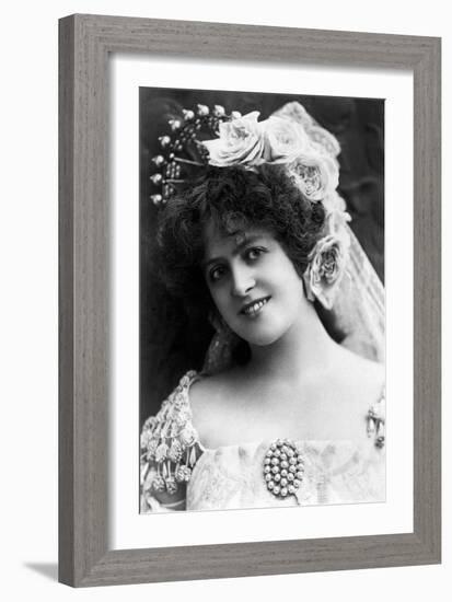 Marie Studholme (1875-193), English Actress, 20th Century-J Beagles & Co-Framed Giclee Print