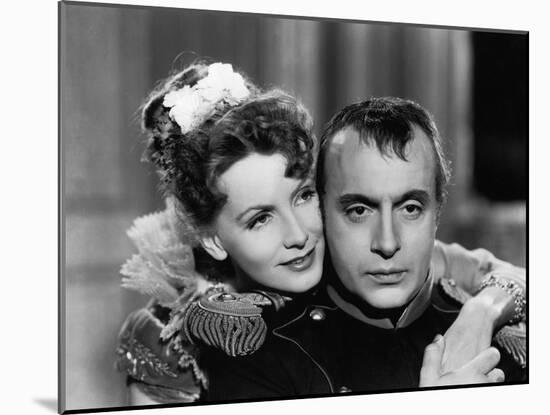 Marie Walewska (Conquest) by Clarence Brown with Greta Garbo and Charles Boyer (dans le role by Nap-null-Mounted Photo