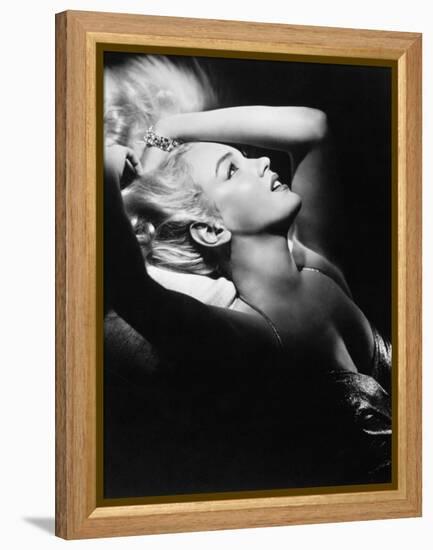 Marilyn Monroe, 1950-null-Framed Premier Image Canvas
