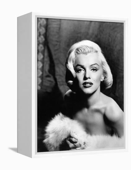 Marilyn Monroe, 1952-null-Framed Premier Image Canvas