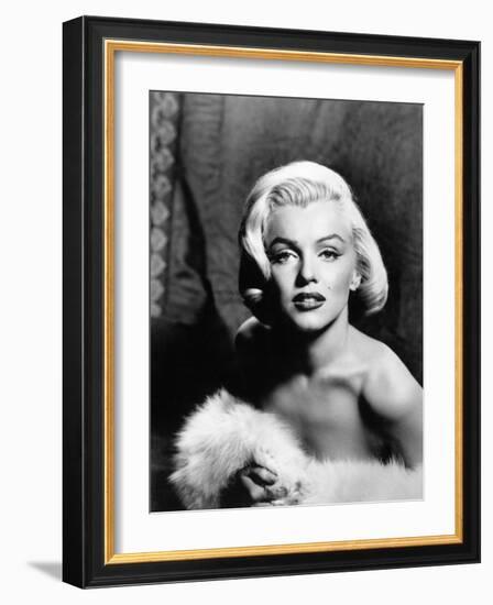 Marilyn Monroe, 1952-null-Framed Photographic Print