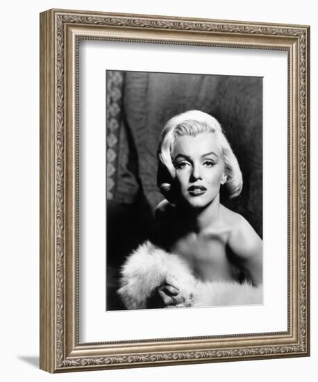 Marilyn Monroe, 1952-null-Framed Photographic Print