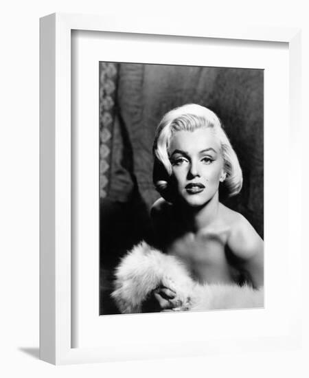 Marilyn Monroe, 1952-null-Framed Photographic Print