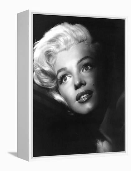 Marilyn Monroe, 1954-null-Framed Stretched Canvas