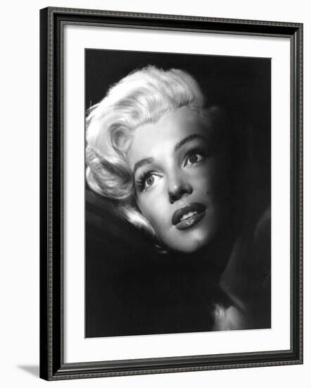 Marilyn Monroe, 1954-null-Framed Photo