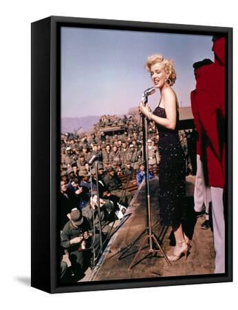 Amazon.com: Marilyn Monroe, 1954 Photography Art Poster