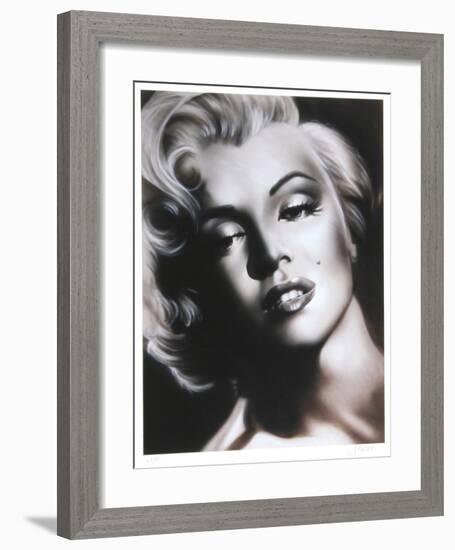 Marilyn Monroe 2-Shen-Framed Giclee Print