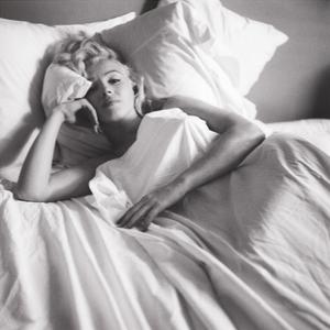 Marilyn Monroe: Bed