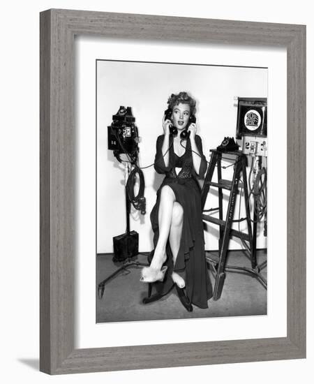 Marilyn Monroe. "Don't Bother to Knock" [1952], Directed by Roy Ward Baker.-null-Framed Photographic Print