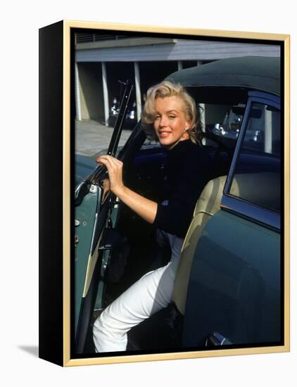 Marilyn Monroe Getting Out of a Car-Alfred Eisenstaedt-Framed Premier Image Canvas