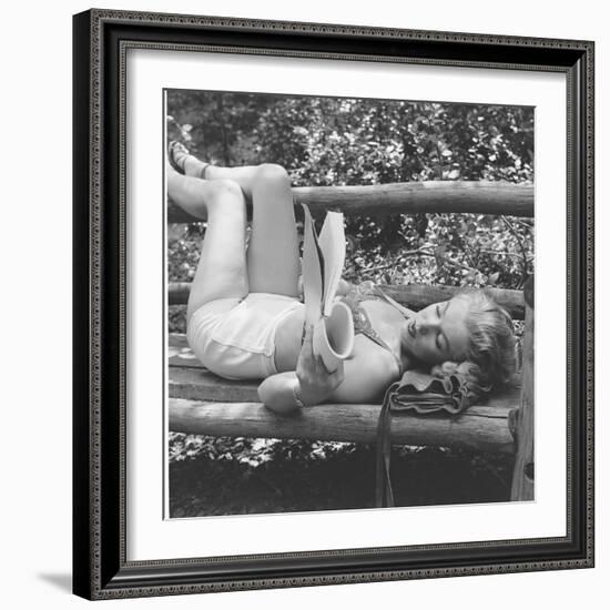 Marilyn Monroe in California-Ed Clark-Framed Photographic Print