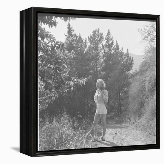 Marilyn Monroe in California-Ed Clark-Framed Premier Image Canvas