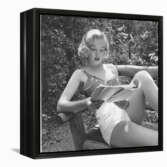 Marilyn Monroe in California-Ed Clark-Framed Premier Image Canvas