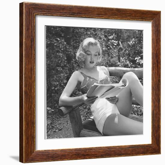 Marilyn Monroe in California-Ed Clark-Framed Photographic Print